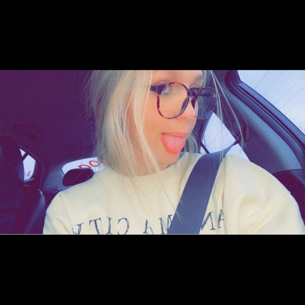 Meet your Posher, Grace